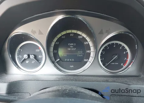 2009 Mercedes-Benz C 300 Luxury 4Matic/Sport 4Matic из США, поврежденный, VIN WDDGF81X69F213008